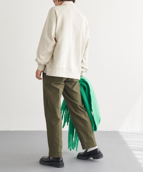 Labrador Retriever（ラブラドールリトリーバー）の「Labrador Retriever/ラブラドールレトリーバー  別注 スウェット カレッジロゴプルオーバー（スウェット・レディース・チャコール/ネイビー/オートミール/アイボリー・FREE）」の12枚目の写真