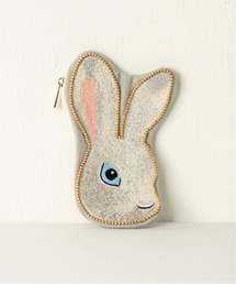 MILLION CARATS | 《COTTAGE》絵画のように描く刺繍モチーフ！リアルな動物モチーフと個性あるフォルムが日常に遊び心を添えるフラットポーチ(ポーチ)