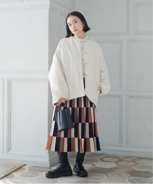 StyleSea(スタイルシー)の「サイドファスナーボリュームスリーブ ブルゾン(ノーカラージャケット・レディース・ブラック/グレー/カーキ/アイボリー・MEDIUM)」の18枚目の写真