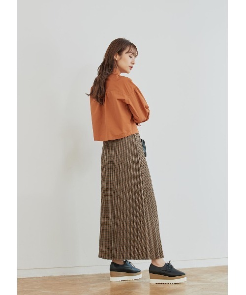 N WITH.(エヌウィズ)の「チェック柄プリーツマキシスカート(スカート・レディース・カーキブラウン/ブルー・MEDIUM)」の18枚目の写真