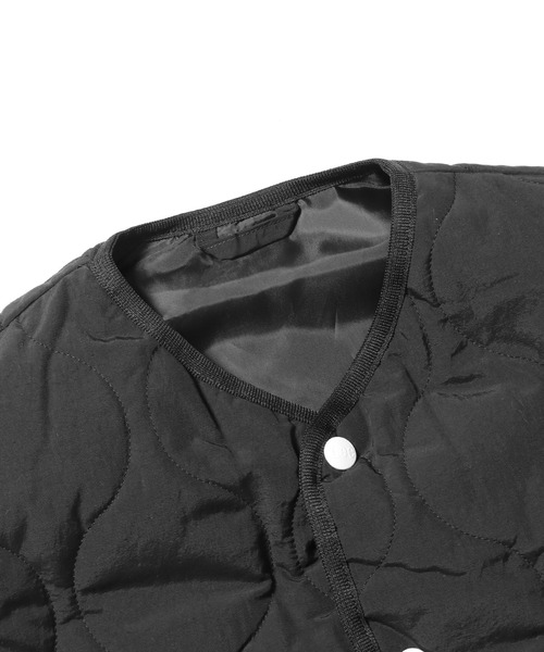 Lee（リー）の「Lee/リー  QUILTING VEST ベスト（ベスト・キッズ・ブラック/ネイビー/マスタード・130/150/140）」の4枚目の写真