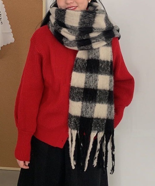 Vipoa（ヴィポア）の「ブロックチェックボリューミーマフラー（マフラー・レディース・ブラック/ピンク/ブルー・FREE）」の18枚目の写真