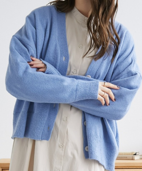 ECRIRE（エクリール）の「ショート丈ニットカーディガン（カーディガン/ボレロ・レディース・ピンク/ダークブラウン/ベージュ/ブルー・M/L）」の3枚目の写真