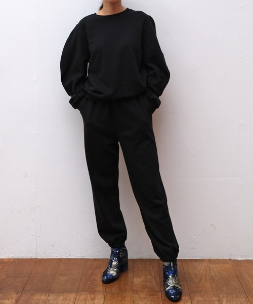 AKTE（アクテ）の「デザインスリーブスウェットプルオーバー（スウェット・レディース・グレー/ブラック/ホワイト・FREE）」の9枚目の写真