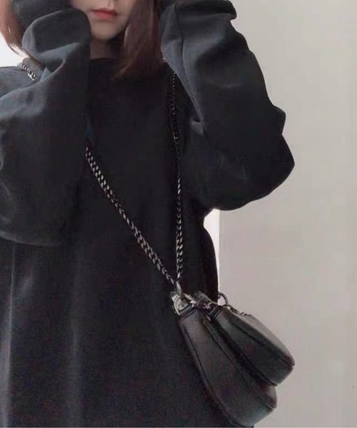 meJane(ミージェーン)の「チェーンショルダーボディバッグ(ボディバッグ/ウエストポーチ・レディース・ブラック・FREE)」の2枚目の写真