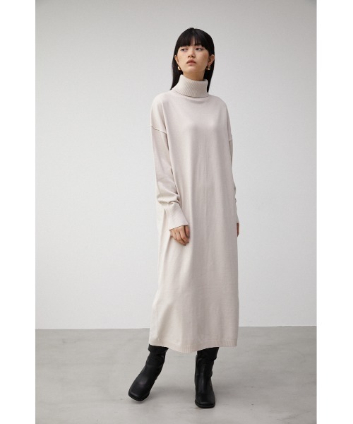 AZUL by moussy(アズールバイマウジー)の「TURTLE NECK SIMPLE OP/タートルネックシンプルワンピース(ワンピース・レディース・アイボリー/ブラック/ブルー・SMALL/MEDIUM)」の16枚目の写真