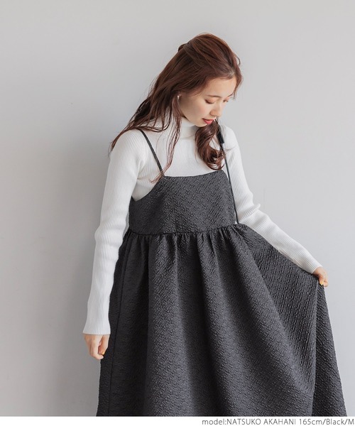 coca（coca）（コカ）の「エンボスキャミワンピース（ワンピース・レディース・アイボリー/ブラック/ブラウン・M/L）」の11枚目の写真