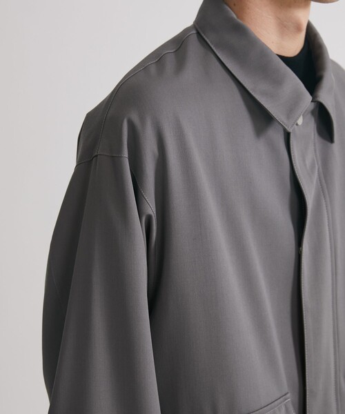 UNITED TOKYO(ユナイテッドトウキョウ)の「HARD GABARDINE BLOUSON(ダウンジャケット/コート・メンズ・ライトグレー/ダークグレー・1/2)」の8枚目の写真