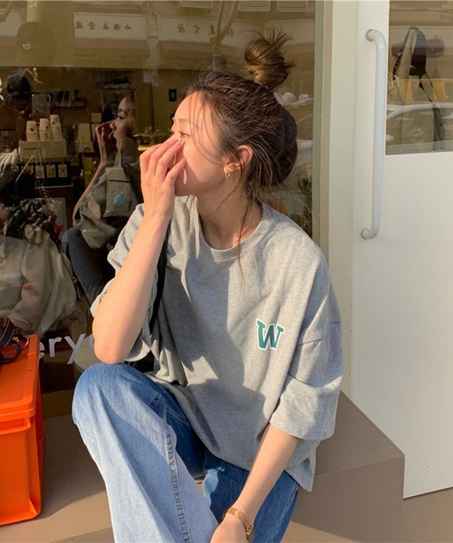 Chaco closet(チャコ クローゼット)の「オーバーサイズエンブレムバックプリントTシャツ(Tシャツ/カットソー・レディース・グレー/ホワイト/ピンク・FREE)」の14枚目の写真