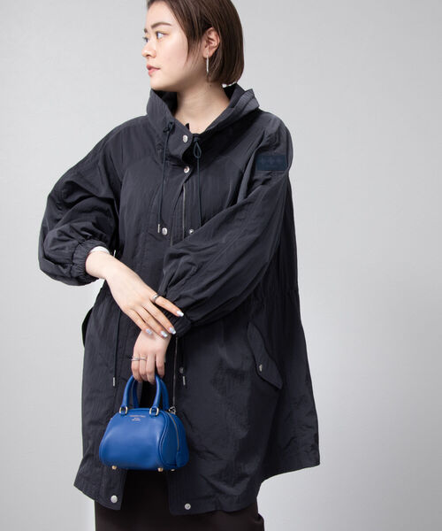 NOLLEY’S(ノーリーズ)の「【TATRAS/タトラス】OLVONA(モッズコート・レディース・ベージュ/ネイビー・1/2)」の4枚目の写真