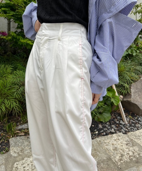nemne store（ネンネストア）の「【低身長用サイズあり】配色ステッチ / タック入りスラックス（スラックス・レディース・アイボリー/ブラック・MEDIUM/SMALL）」の9枚目の写真