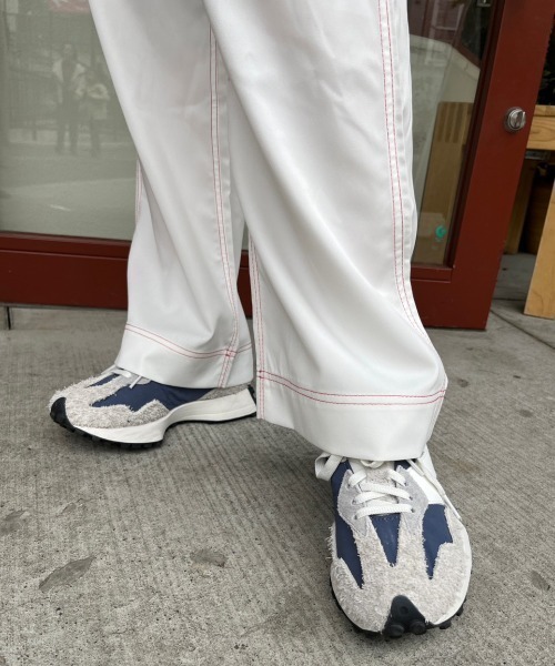 nemne store（ネンネストア）の「【低身長用サイズあり】配色ステッチ / タック入りスラックス（スラックス・レディース・アイボリー/ブラック・MEDIUM/SMALL）」の13枚目の写真