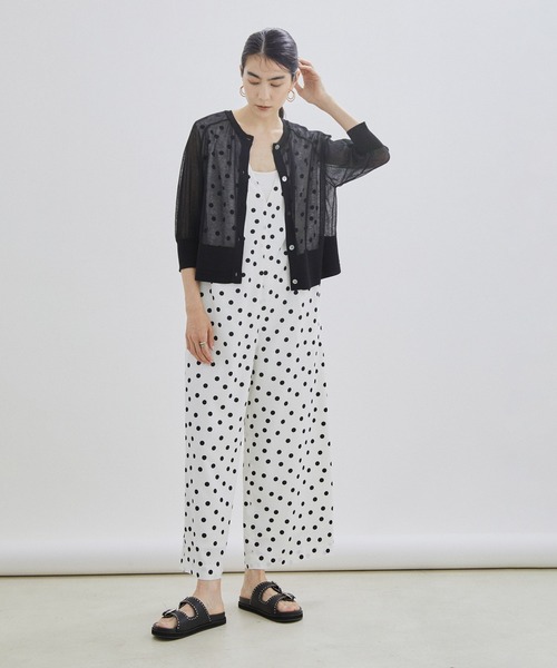 SALON adam et rope'（サロン アダム エ ロペ）の「コットンシアークルーネック2WAYカーディガン（カーディガン/ボレロ・レディース・ブラック/ライトグレー/グリーン・FREE）」の14枚目の写真