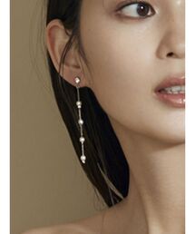 パール多連ピアス