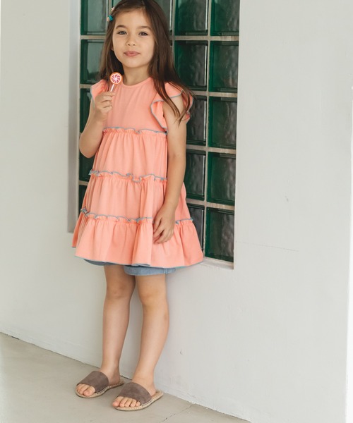 pairmanon(ペアマノン)の「配色メローティアードワンピース(ワンピース・キッズ・パープル/ピンク/ブルー/テラコッタ・130/90/140/120/100/150/110)」の4枚目の写真