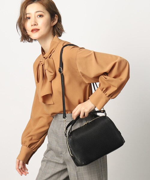 grove（グローブ）の「◆プリーツチェーンショルダー（ショルダーバッグ・レディース・ガンメタ/ライトグレー/アイボリー/ブラック/レッド系1・00）」の16枚目の写真