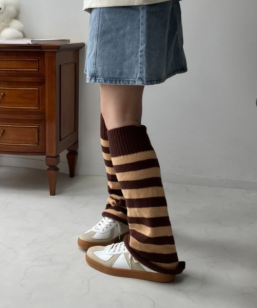 AS KNOW AS plus（アズノゥアズプラス）の「ニットレッグカバー（レッグウォーマー・レディース・グレー系その他/ホワイト/ブラウン系その他/ベージュ/ホワイト系その他/ブラック・FREE）」の18枚目の写真