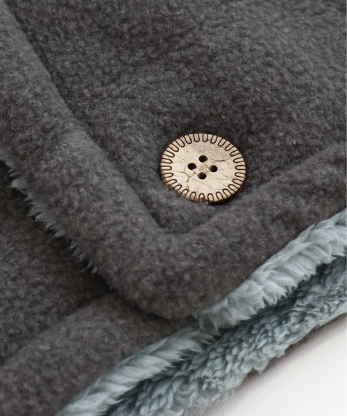 emesuelee（エメスーリー）の「フリース×シープ ボタン付ネックウォーマー（ネックウォーマー/スヌード・レディース・グレー/グレイッシュベージュ/ネイビー・フリー）」の18枚目の写真