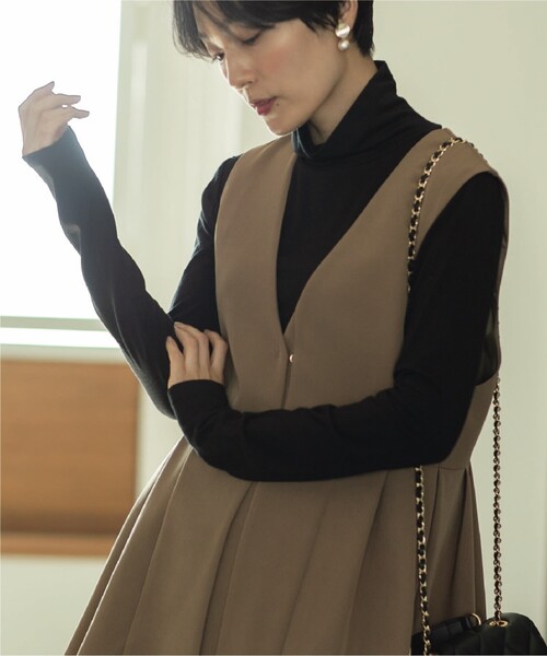 OPAQUE.CLIP（オペークドットクリップ）の「◆タートルネックカットソー/ネオサーモ【蓄熱素材/洗濯機洗い可】（Tシャツ/カットソー・レディース・チャコールグレー/オフホワイト/ブラック系2/ブラック・36/40/38/42/34）」の7枚目の写真