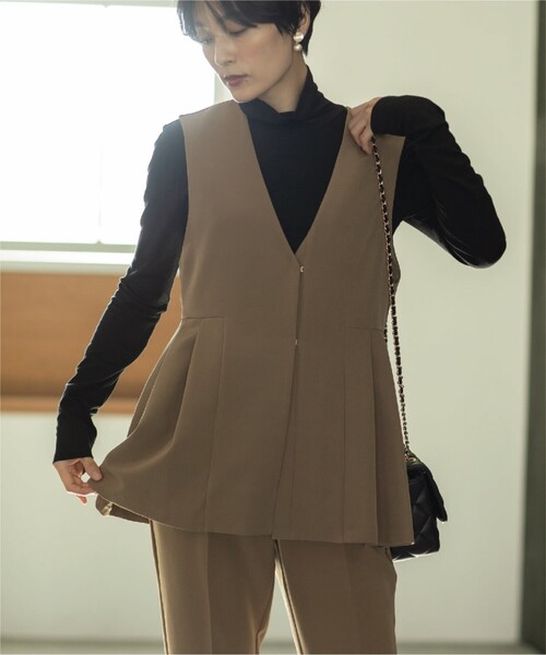 OPAQUE.CLIP（オペークドットクリップ）の「◆タートルネックカットソー/ネオサーモ【蓄熱素材/洗濯機洗い可】（Tシャツ/カットソー・レディース・チャコールグレー/オフホワイト/ブラック系2/ブラック・36/40/38/42/34）」の8枚目の写真