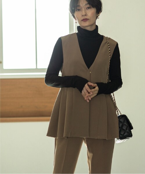 OPAQUE.CLIP（オペークドットクリップ）の「◆タートルネックカットソー/ネオサーモ【蓄熱素材/洗濯機洗い可】（Tシャツ/カットソー・レディース・チャコールグレー/オフホワイト/ブラック系2/ブラック・36/40/38/42/34）」の10枚目の写真