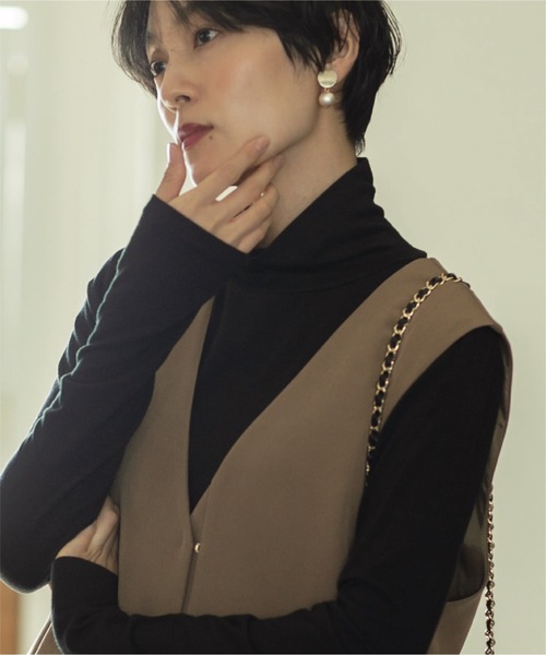 OPAQUE.CLIP（オペークドットクリップ）の「◆タートルネックカットソー/ネオサーモ【蓄熱素材/洗濯機洗い可】（Tシャツ/カットソー・レディース・チャコールグレー/オフホワイト/ブラック系2/ブラック・36/40/38/42/34）」の3枚目の写真