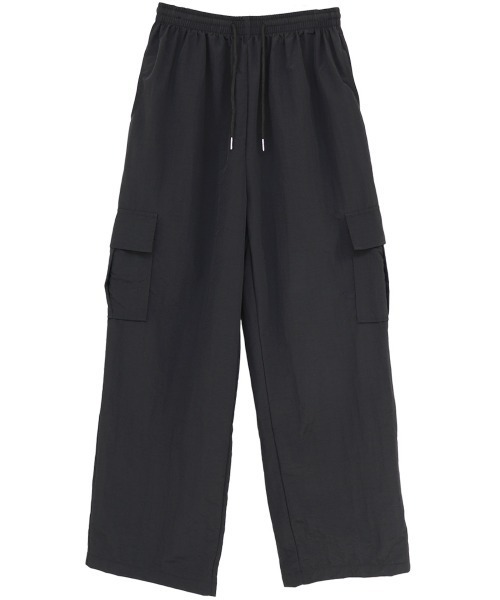 ISOOK(アイスー)の「Straight cargo pants(kiharu select) / カーゴパンツ(カーゴパンツ・レディース・アイボリー/ブラック・FREE)」の9枚目の写真