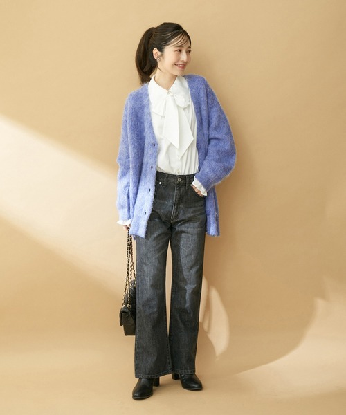 VIS(ビス)の「毛混Vネックシャギーカーディガン(カーディガン/ボレロ・レディース・チャコールグレー/ブルー系その他4/オフホワイト・FREE)」の5枚目の写真