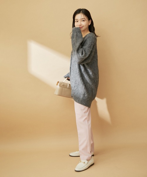 VIS(ビス)の「毛混Vネックシャギーカーディガン(カーディガン/ボレロ・レディース・チャコールグレー/ブルー系その他4/オフホワイト・FREE)」の16枚目の写真