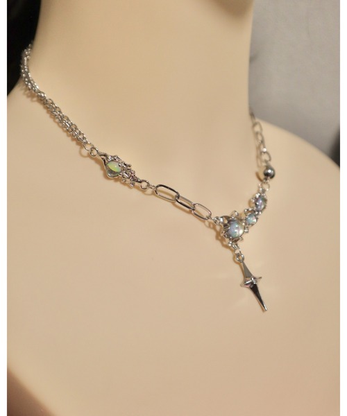 tone(トーン)の「【88eighty-eight】パンククリスタル不規則チェーンネックレス【import】(MA)(ネックレス・レディース・シルバー・FREE)」の8枚目の写真