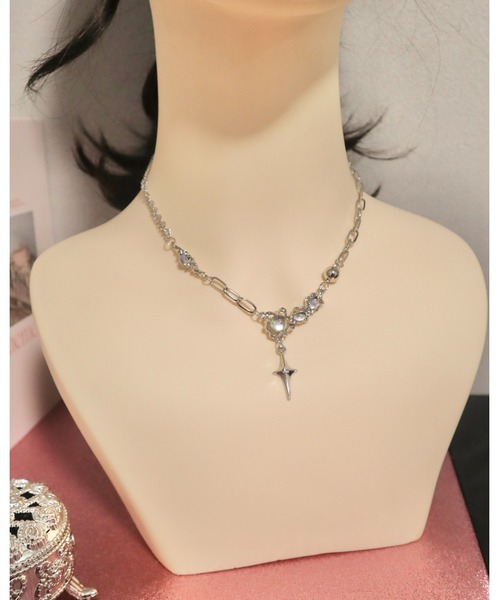 tone(トーン)の「【88eighty-eight】パンククリスタル不規則チェーンネックレス【import】(MA)(ネックレス・レディース・シルバー・FREE)」の2枚目の写真