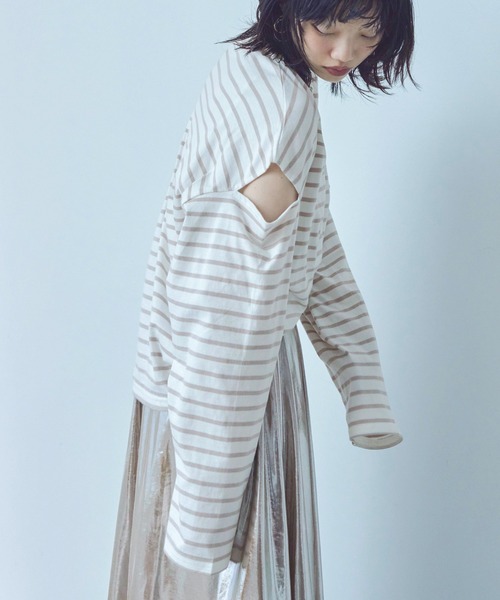 Fashion Letter(ファッションレター)の「オーバーサイズ カットアウト ボーダーロングTee(Tシャツ/カットソー・レディース・ブラック/グリーン/ピンク/ベージュ・M)」の6枚目の写真