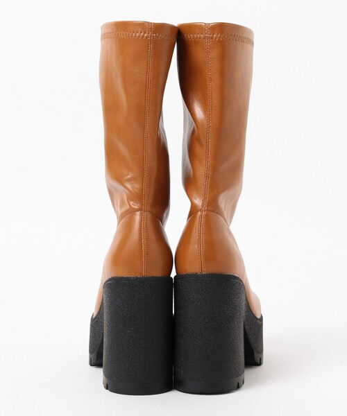 Ray BEAMS(レイビームス)の「Ray BEAMS / プラットフォーム ブーツ(ブーツ・レディース・ブラック/ブラウン系その他3・25.0cm/24.5cm/24.0cm/23.0cm/23.5cm)」の21枚目の写真