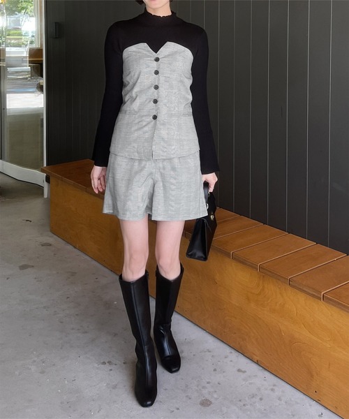 KOBE LETTUCE（コウベレタス）の「タックショートパンツ（その他パンツ・レディース・ベージュ/ブラウン系その他/ブラック/チャコールグレー/ブラック系その他・M）」の10枚目の写真