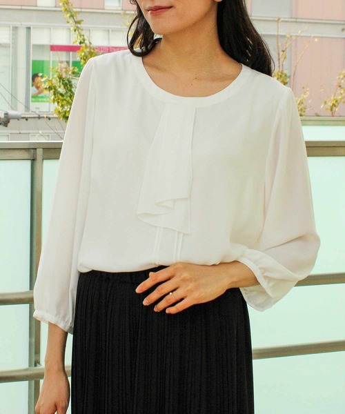 fleur by mint breeze(フルールバイミントブリーズ)の「【L~6L 大きいサイズ】【セレモニー】 ジョーゼット フリルタイ ブラウス(シャツ/ブラウス・レディース・ピンク/オフホワイト・5L/6L/LL/3L/4L/L)」の3枚目の写真