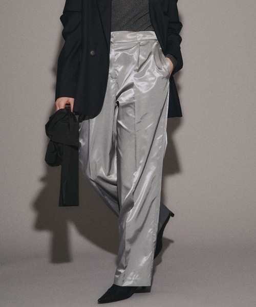 yae（ヤエ）の「Shiny pants/シャイニーパンツ（その他パンツ・レディース・シルバー/ネイビー/ゴールド・36/38）」の16枚目の写真