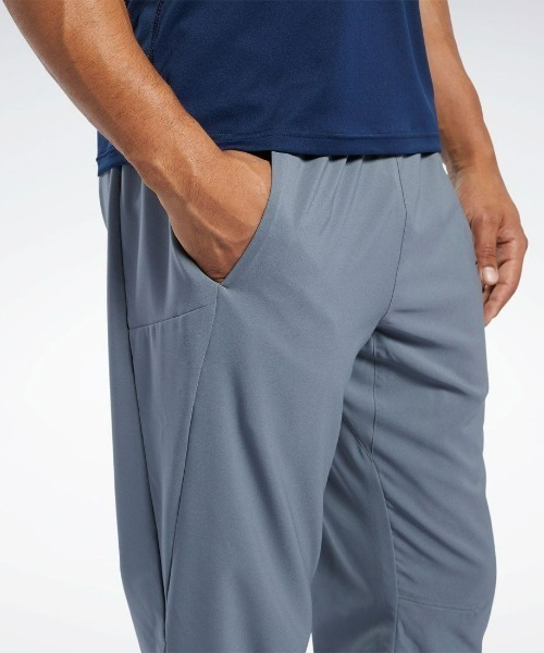 Reebok(リーボック)の「ウーブン トラックスター パンツ / WOR WOVEN TRACKSTER PANT(その他パンツ・メンズ・ブラック/グレー・LARGE/MEDIUM/SMALL/XX-LARGE/X-LARGE)」の10枚目の写真