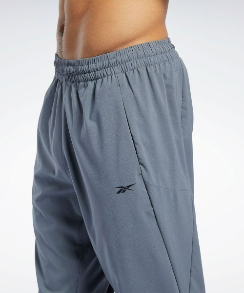Reebok(リーボック)の「ウーブン トラックスター パンツ / WOR WOVEN TRACKSTER PANT(その他パンツ・メンズ・ブラック/グレー・LARGE/MEDIUM/SMALL/XX-LARGE/X-LARGE)」の9枚目の写真