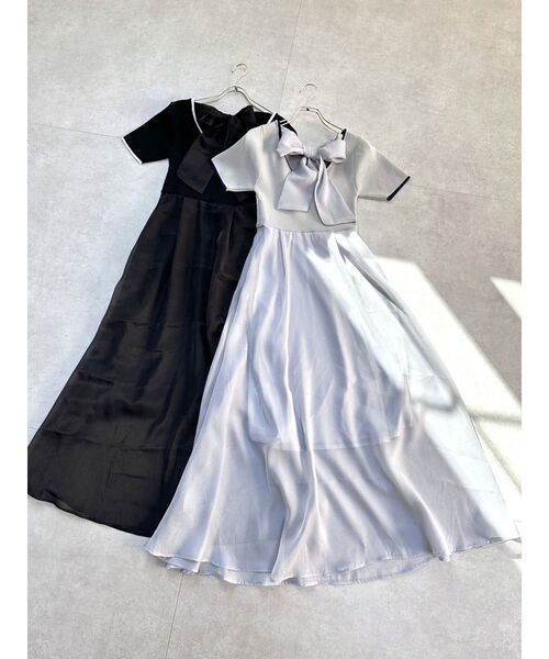 CALNAMUR（カルナムール）の「リボンシャイニーワンピース（ワンピース・レディース・アイボリー/ブラック/ライトブルー・FREE）」の20枚目の写真