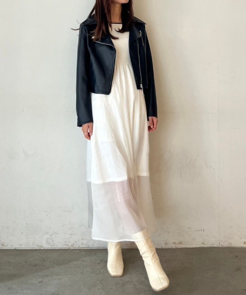 CALNAMUR（カルナムール）の「リボンシャイニーワンピース（ワンピース・レディース・アイボリー/ブラック/ライトブルー・FREE）」の10枚目の写真