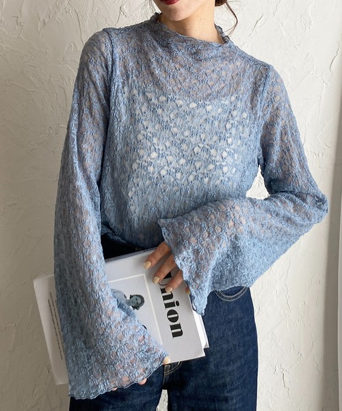 She's Closet(シーズクローゼット)の「シアーレースジャガードメロウフリル長袖プチハイネックトップス(Tシャツ/カットソー・レディース・ブルー/アイボリー/ブラック・FREE)」の3枚目の写真