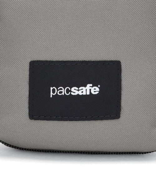 pacsafe(パックセーフ)の「pacsafe/パックセーフ GO Tech Crossbody/テッククロスボディ(ショルダーバッグ・メンズ・ブラック/グレー/ミント/グリーン・FREE)」の18枚目の写真
