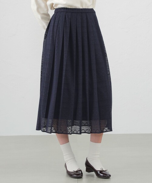 MACKINTOSH PHILOSOPHY(マッキントッシュ フィロソフィー)の「レースプリーツスカート(スカート・レディース・オフホワイト/ダークネイビー・38/36)」の2枚目の写真