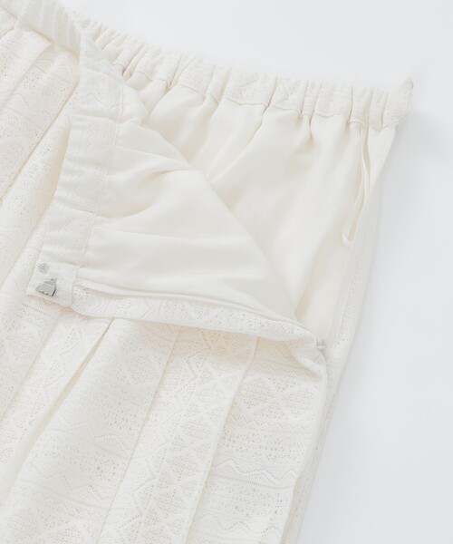 MACKINTOSH PHILOSOPHY(マッキントッシュ フィロソフィー)の「レースプリーツスカート(スカート・レディース・オフホワイト/ダークネイビー・38/36)」の8枚目の写真