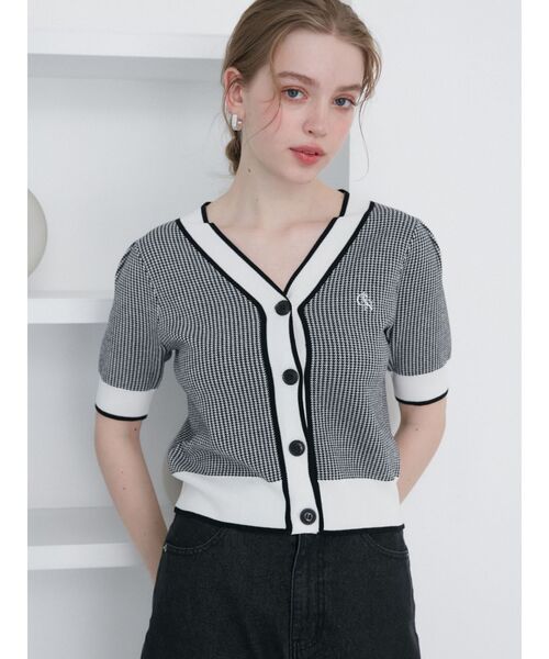 CALNAMUR(カルナムール)の「パレットロゴカーディガン(カーディガン/ボレロ・レディース・その他1/ホワイト/ピンク・FREE)」の4枚目の写真