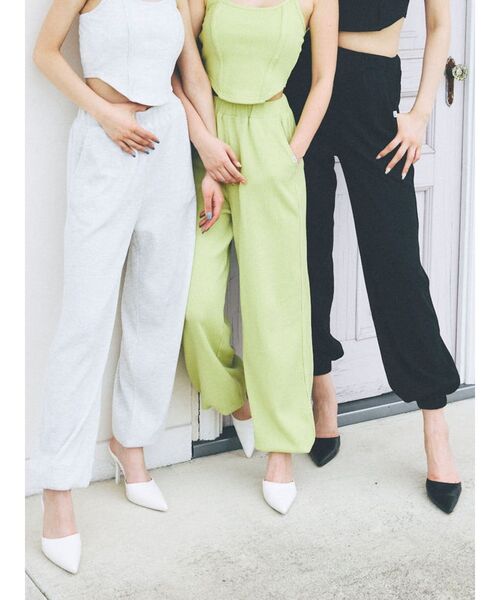 GYDA(ジェイダ)の「ワッフルルーズパンツ(スウェットパンツ・レディース・ライム/ブラック/ライトグレー・FREE)」の5枚目の写真