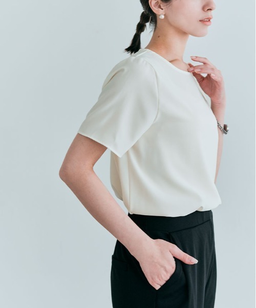 kirakiraShop(キラキラショップ)の「バック ファスナー シフォン Tシャツ(Tシャツ/カットソー・レディース・オフホワイト/ベージュ/ブルー/ピンク/ブラック・XL/L/M/S)」の9枚目の写真