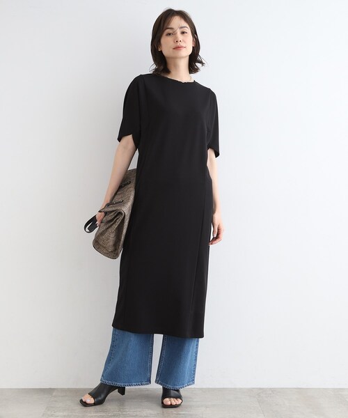 INDIVI（インディヴィ）の「◆【洗える／UVケア】ドルマンスリーブフォルムワンピース（ワンピース・レディース・ブラック/モスグリーン・03/05/13/15 /19/34/38）」の14枚目の写真