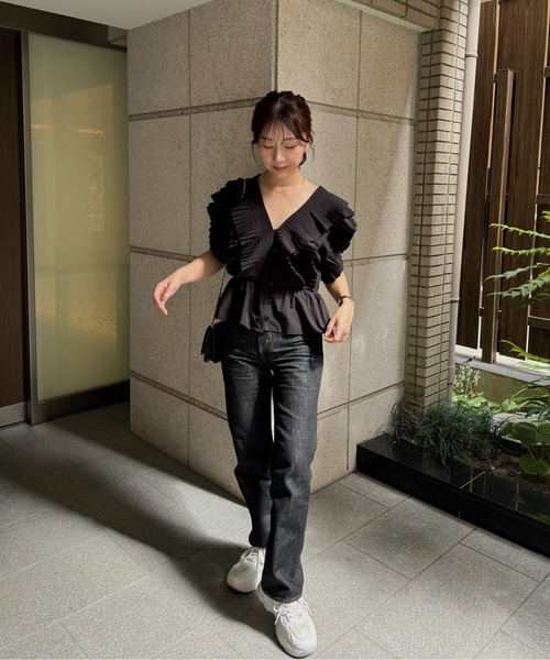 I_am（アイアム）の「shoulder pleats frill blouse / ショルダー 