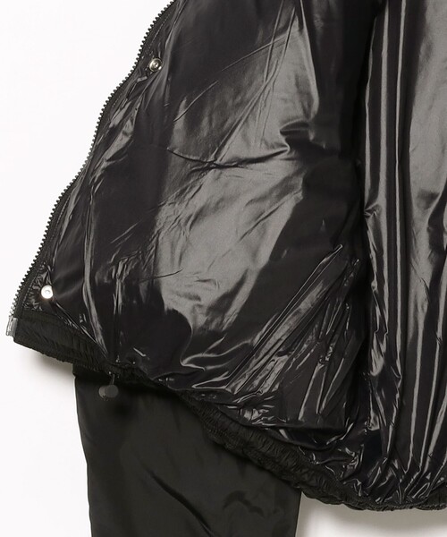 Ray BEAMS（レイビームス）の「GYMPHLEX / ダウン ショート ジャケット（ダウンジャケット/コート・レディース・ベージュ/ブラック・12/14）」の21枚目の写真